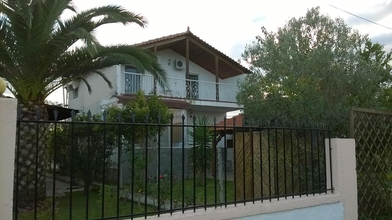Nea Kallikrateia Ferienhaus Kali Beach Chalkidiki מראה חיצוני תמונה