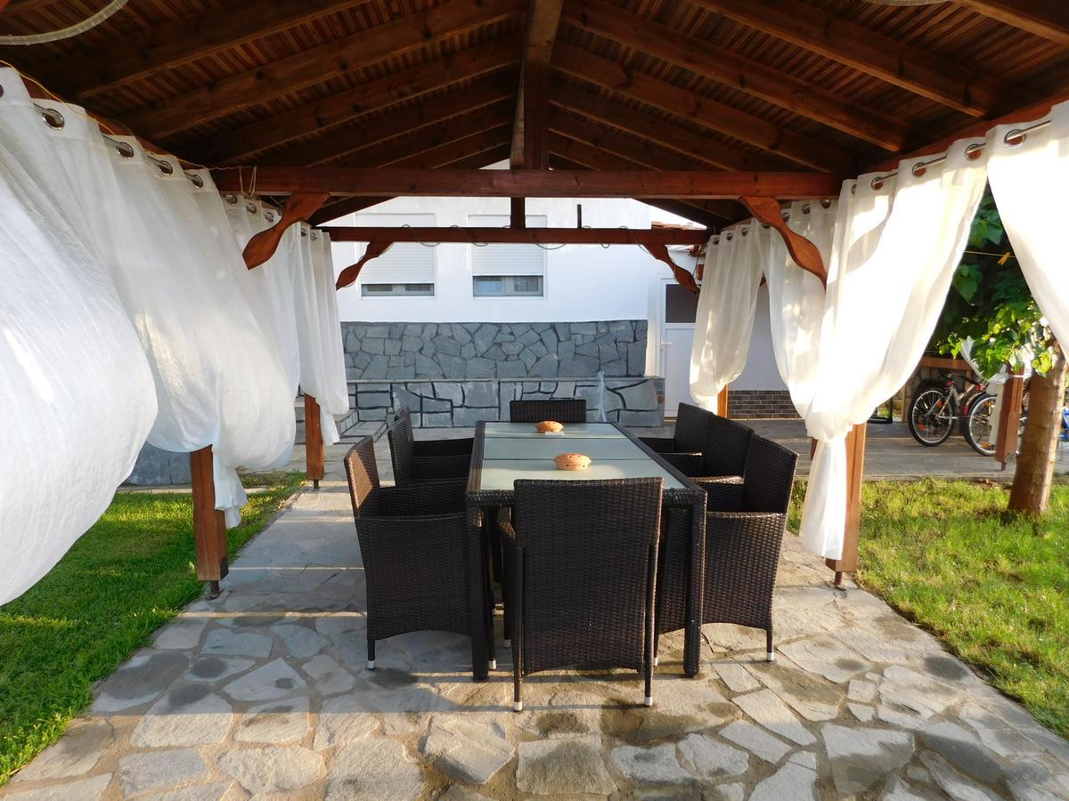 Nea Kallikrateia Ferienhaus Kali Beach Chalkidiki מראה חיצוני תמונה